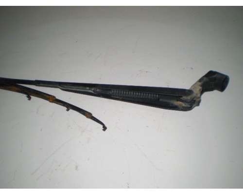 Поводок дворников передний левый/ правый Mitsubishi Pajero Pinin H6,H7 1998-2006 (MR387835)- купить на ➦ А50-Авторазбор по цене 1000.00р.. Отправка в регионы.