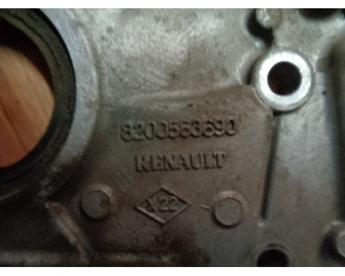 Крышка двигателя Renault Duster 2012-2015 (8200563690)- купить на ➦ А50-Авторазбор по цене 600.00р.. Отправка в регионы.
