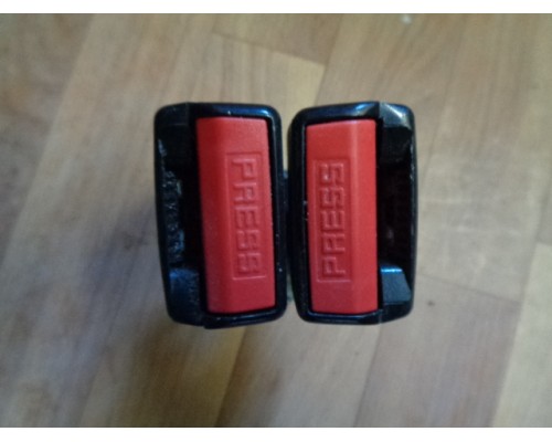 Ответная часть ремня безопасности Peugeot 308 2007-2015 (8973QJ)- купить на ➦ А50-Авторазбор по цене 350.00р.. Отправка в регионы.