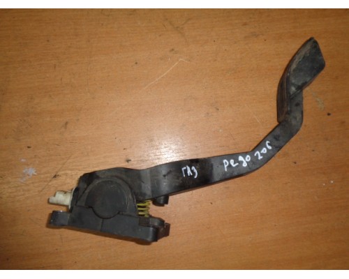 Педаль газа Peugeot 206 1998-2012 ()- купить на ➦ А50-Авторазбор по цене 700.00р.. Отправка в регионы.