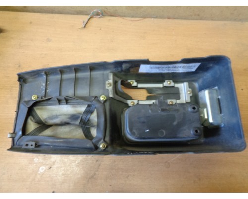 Консоль Mitsubishi Pajero Pinin H6,H7 1998-2006 (MR600270)- купить на ➦ А50-Авторазбор по цене 1000.00р.. Отправка в регионы.