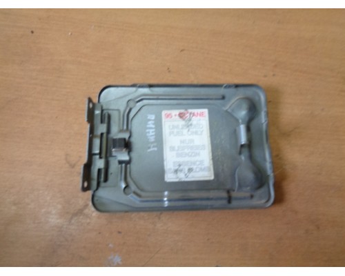 Лючок бензобака Mitsubishi Pajero Pinin H6,H7 1998-2006 (MR414703)- купить на ➦ А50-Авторазбор по цене 300.00р.. Отправка в регионы.