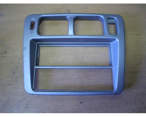 Накладка декоративная Mitsubishi Pajero Pinin H6,H7 1998-2006 (MR471992)- купить на ➦ А50-Авторазбор по цене 550.00р.. Отправка в регионы.