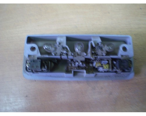 Плафон салонный Mitsubishi Pajero Pinin H6,H7 1998-2006 (MR330803)- купить на ➦ А50-Авторазбор по цене 250.00р.. Отправка в регионы.