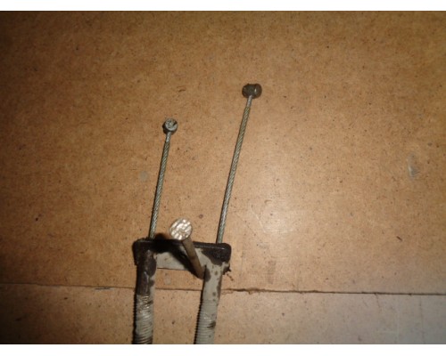 Трос стояночного тормоза Chery Indis S18D (S18D3508090)- купить на ➦ А50-Авторазбор по цене 500.00р.. Отправка в регионы.