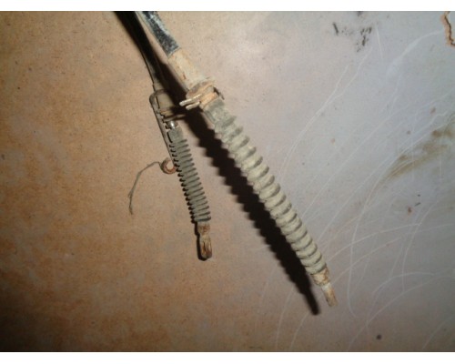 Трос стояночного тормоза Chery Indis S18D (S18D3508090)- купить на ➦ А50-Авторазбор по цене 500.00р.. Отправка в регионы.