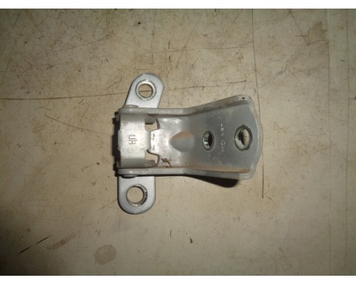 Петля двери передней правой верхняя Hyundai I10 2007-2013 (793200X000)- купить на ➦ А50-Авторазбор по цене 300.00р.. Отправка в регионы.