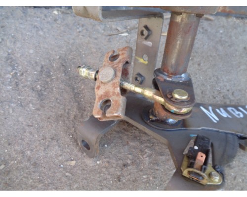 Рычаг стояночного тормоза (ручник) Daewoo Nubira 1997-1999 (96300441)- купить на ➦ А50-Авторазбор по цене 1000.00р.. Отправка в регионы.