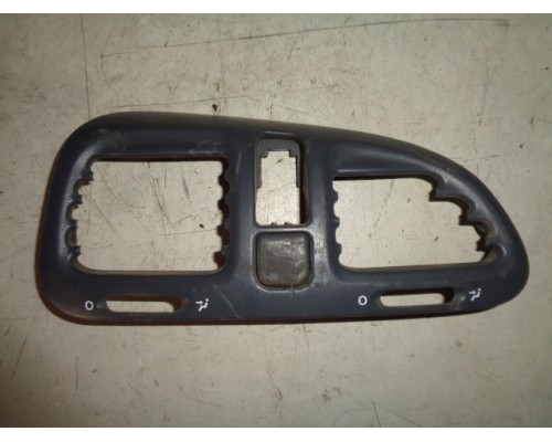 Накладка декоративная Daewoo Nubira 1997-1999 (96245850)- купить на ➦ А50-Авторазбор по цене 450.00р.. Отправка в регионы.