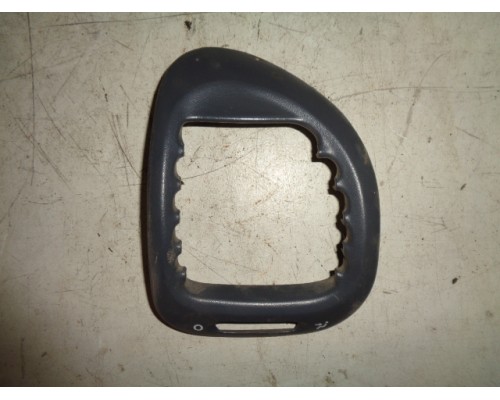 Накладка декоративная Daewoo Nubira 1997-1999 (96245864)- купить на ➦ А50-Авторазбор по цене 100.00р.. Отправка в регионы.