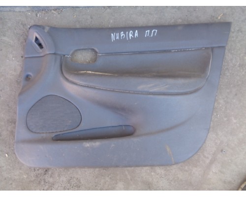 Обшивка двери передняя правая Daewoo Nubira 1997-1999 (96237152)- купить на ➦ А50-Авторазбор по цене 800.00р.. Отправка в регионы.