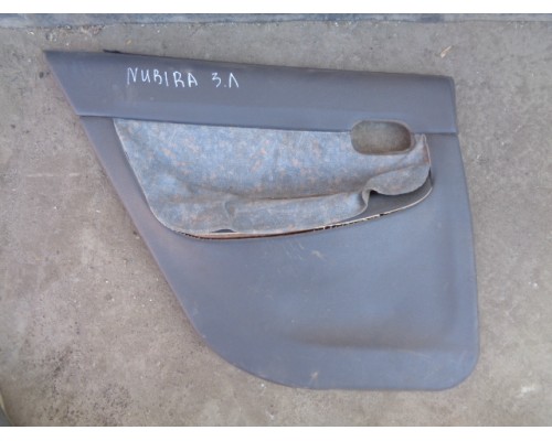 Обшивка двери задняя левая Daewoo Nubira 1997-1999 (96237282)- купить на ➦ А50-Авторазбор по цене 800.00р.. Отправка в регионы.