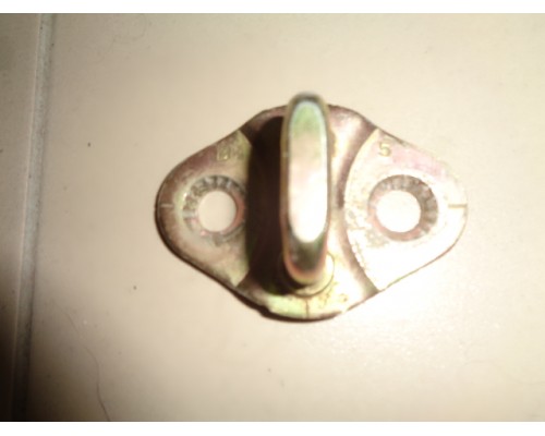 Ответная часть замка двери Daewoo Matiz (M100/M150) 1998-2015 ()- купить на ➦ А50-Авторазбор по цене 50.00р.. Отправка в регионы.