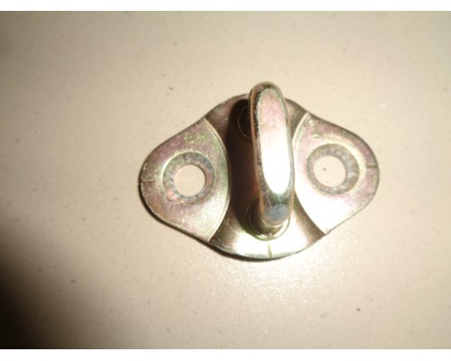 Ответная часть замка двери Daewoo Matiz (M100/M150) 1998-2015 ()- купить на ➦ А50-Авторазбор по цене 50.00р.. Отправка в регионы.