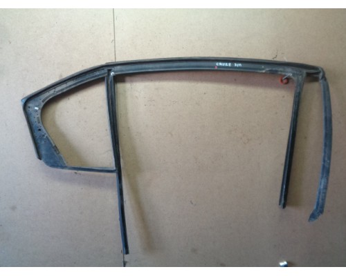 Уплотнитель (наружный) Chevrolet Cruze 2009-2015 (95950939)- купить на ➦ А50-Авторазбор по цене 1000.00р.. Отправка в регионы.