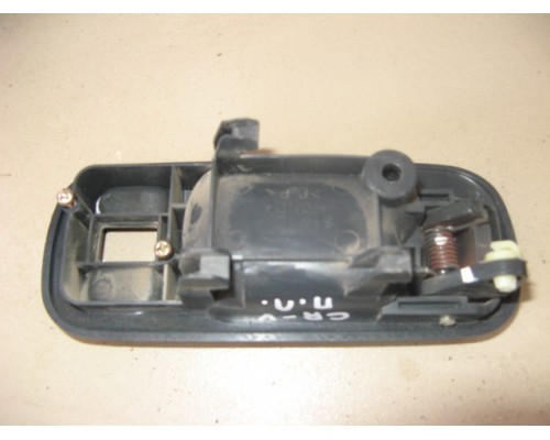 Ручка двери внутренняя Honda CR-V I 1996-2002 ()- купить на ➦ А50-Авторазбор по цене 700.00р.. Отправка в регионы.