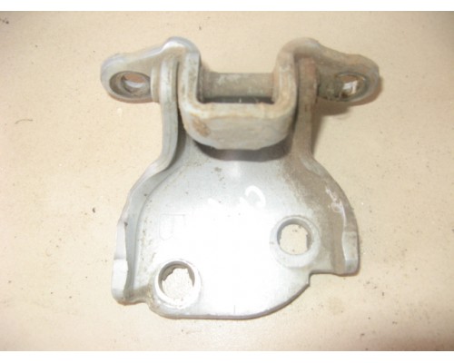 Петля двери Honda CR-V I 1996-2002 ()- купить на ➦ А50-Авторазбор по цене 200.00р.. Отправка в регионы.