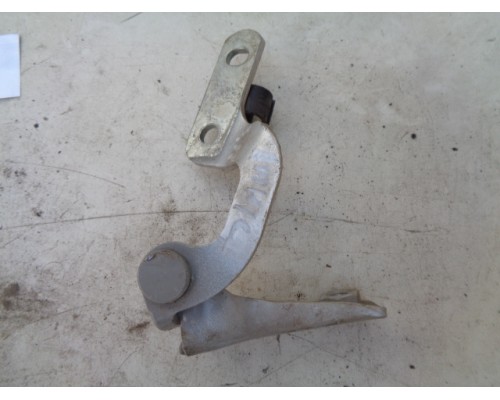 Петля двери багажника Chery Amulet (A15) 2006-2012 (A115605410DY)- купить на ➦ А50-Авторазбор по цене 100.00р.. Отправка в регионы.