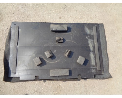 Обшивка багажника Chery Indis S18D ()- купить на ➦ А50-Авторазбор по цене 500.00р.. Отправка в регионы.