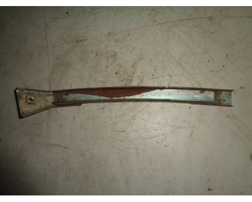 Направляющие стекла Daewoo Nubira 1997-1999 ()- купить на ➦ А50-Авторазбор по цене 100.00р.. Отправка в регионы.