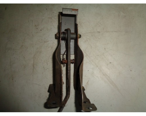 Педаль тормоза Daewoo Nubira 1997-1999 ()- купить на ➦ А50-Авторазбор по цене 500.00р.. Отправка в регионы.