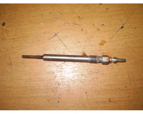 Свеча накаливания Volkswagen Touareg 2010-2018 (059963319J)- купить на ➦ А50-Авторазбор по цене 250.00р.. Отправка в регионы.