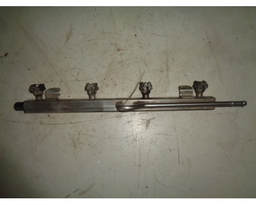 Топливная рейка (рампа) Chery Fora (A21) 2006-2010 (111121010)- купить на ➦ А50-Авторазбор по цене 900.00р.. Отправка в регионы.