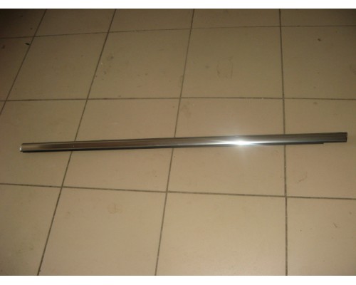 Накладка стекла переднего левого Ford Mondeo IV 2007-2015 (8S71A20563CC)- купить на ➦ А50-Авторазбор по цене 600.00р.. Отправка в регионы.