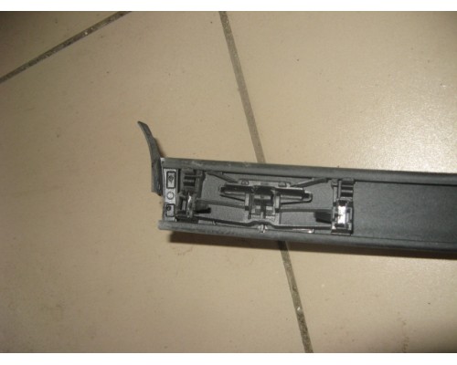 Молдинг крыши левый Ford Focus III 2011-2019 ()- купить на ➦ А50-Авторазбор по цене 1350.00р.. Отправка в регионы.