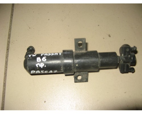 Форсунка омывателя фары Volkswagen Passat B6 2005-2011 (3C0955104A)- купить на ➦ А50-Авторазбор по цене 1200.00р.. Отправка в регионы.