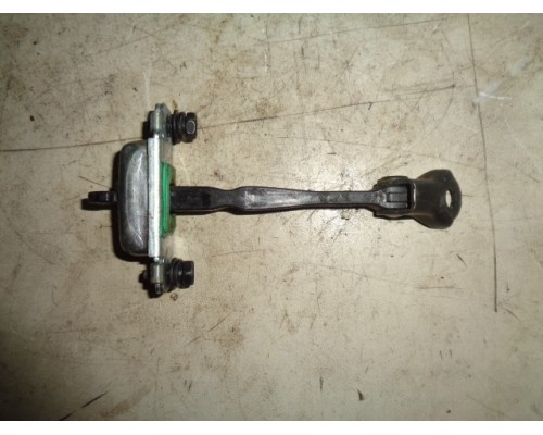 Ограничитель двери Hyundai I10 2007-2013 (793900X000)- купить на ➦ А50-Авторазбор по цене 150.00р.. Отправка в регионы.