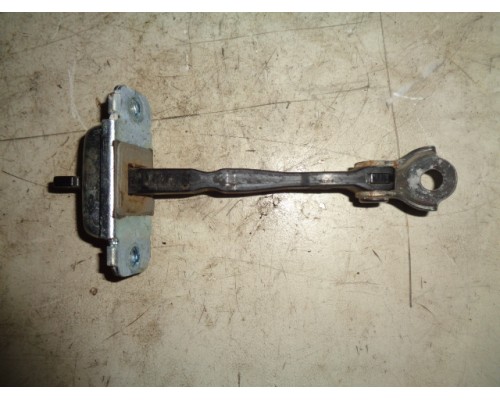 Ограничитель двери Hyundai I10 2007-2013 (794900X000)- купить на ➦ А50-Авторазбор по цене 150.00р.. Отправка в регионы.