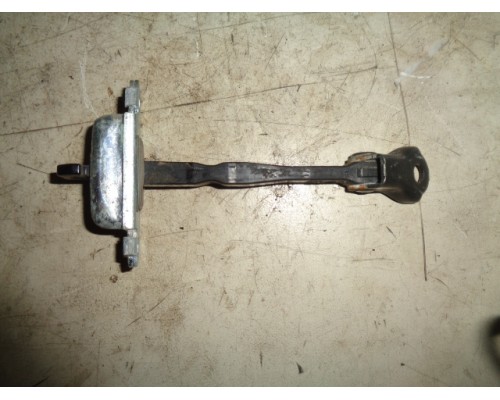 Ограничитель двери Hyundai I10 2007-2013 (794900X000)- купить на ➦ А50-Авторазбор по цене 150.00р.. Отправка в регионы.