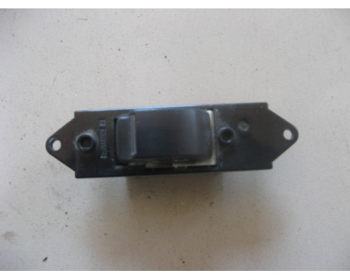 Кнопка стеклоподъемника Mitsubishi Lancer X CX, CY,CZ 2007-2017 (MR587944)- купить на ➦ А50-Авторазбор по цене 300.00р.. Отправка в регионы.
