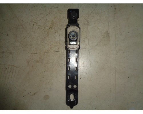 Регулятор высоты ремня безопасности Hyundai I10 2007-2013 (888903X000)- купить на ➦ А50-Авторазбор по цене 500.00р.. Отправка в регионы.