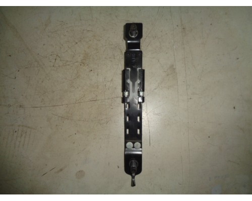 Регулятор высоты ремня безопасности Hyundai I10 2007-2013 (888903X000)- купить на ➦ А50-Авторазбор по цене 500.00р.. Отправка в регионы.