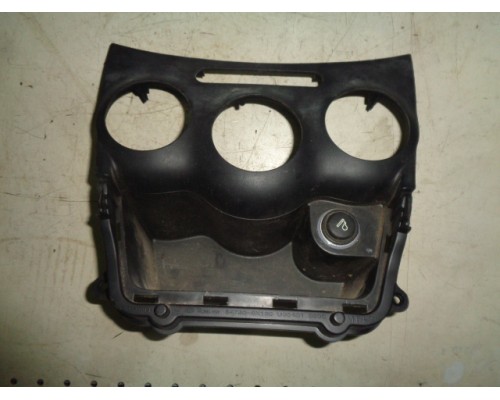 Накладка (кузов внутри) Hyundai I10 2007-2013 ()- купить на ➦ А50-Авторазбор по цене 150.00р.. Отправка в регионы.