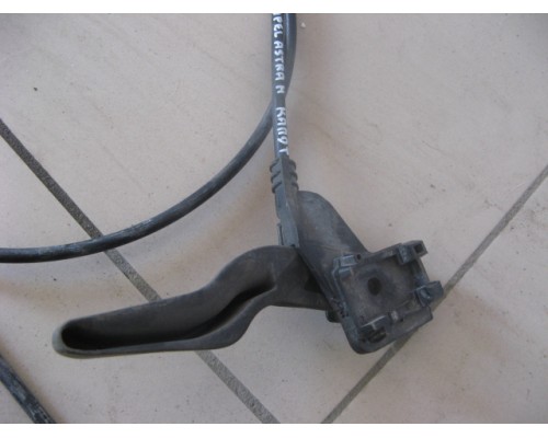 Трос открывания капота Opel Astra H / Family 2004-2015 ()- купить на ➦ А50-Авторазбор по цене 900.00р.. Отправка в регионы.