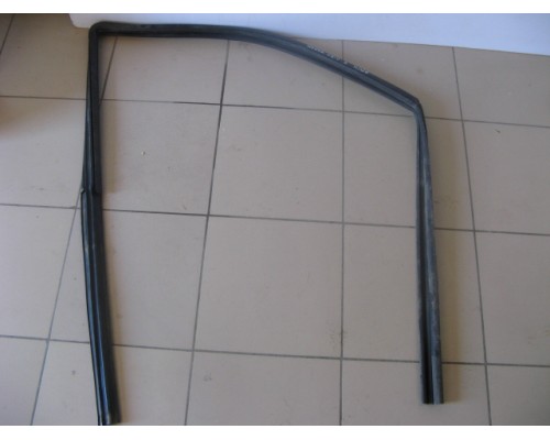 Уплотнитель стекла передней двери внутренний Honda CR-V I 1996-2002 ()- купить на ➦ А50-Авторазбор по цене 500.00р.. Отправка в регионы.