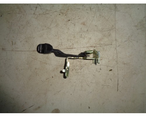 Ручка открывания лючка бензобака Hyundai I10 2007-2013 ()- купить на ➦ А50-Авторазбор по цене 200.00р.. Отправка в регионы.