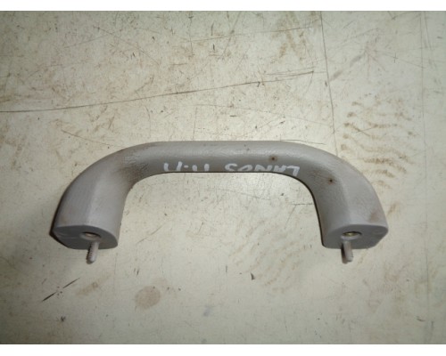 Ручка внутренняя потолочная Chevrolet Lanos 2004-2010 (96238629)- купить на ➦ А50-Авторазбор по цене 100.00р.. Отправка в регионы.