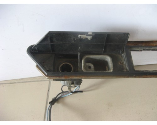 Накладка (кузов внутри) Ford America Aerostar 1986-1997 ()- купить на ➦ А50-Авторазбор по цене 1000.00р.. Отправка в регионы.