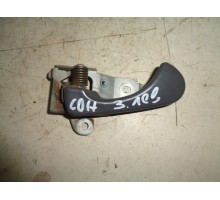 Ручка двери внутренняя Mitsubishi Colt 1992-1996
