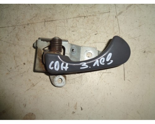 Ручка двери внутренняя Mitsubishi Colt 1992-1996 (MB794018)- купить на ➦ А50-Авторазбор по цене 250.00р.. Отправка в регионы.