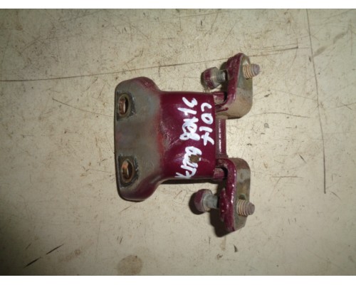 Петля двери задней левой верхняя Mitsubishi Colt 1992-1996 (MB546471)- купить на ➦ А50-Авторазбор по цене 100.00р.. Отправка в регионы.