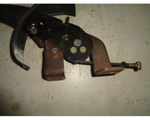 Рычаг стояночного тормоза (ручник) Mitsubishi Colt 1992-1996 (MB895354)- купить на ➦ А50-Авторазбор по цене 500.00р.. Отправка в регионы.