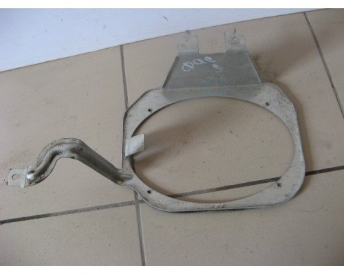 Кронштейн Ford America Aerostar 1986-1997 (E59F19B141BB)- купить на ➦ А50-Авторазбор по цене 750.00р.. Отправка в регионы.