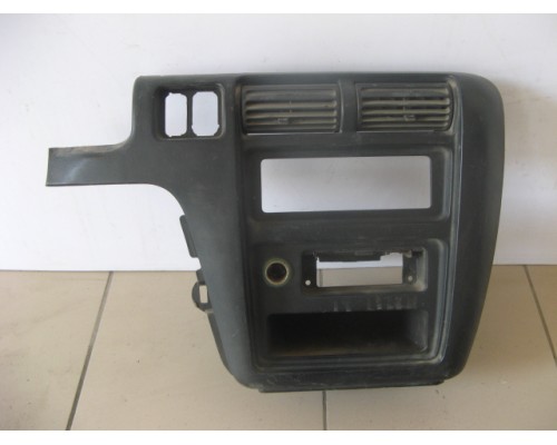 Накладка (кузов внутри) Ford America Aerostar 1986-1997 ()- купить на ➦ А50-Авторазбор по цене 1000.00р.. Отправка в регионы.