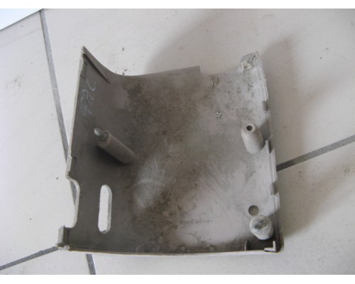 Накладка (кузов внутри) Ford America Aerostar 1986-1997 ()- купить на ➦ А50-Авторазбор по цене 450.00р.. Отправка в регионы.