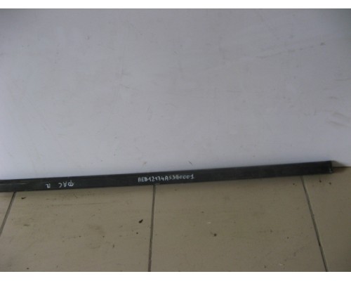 Накладка стекла переднего правого Ford America Aerostar 1986-1997 ()- купить на ➦ А50-Авторазбор по цене 500.00р.. Отправка в регионы.